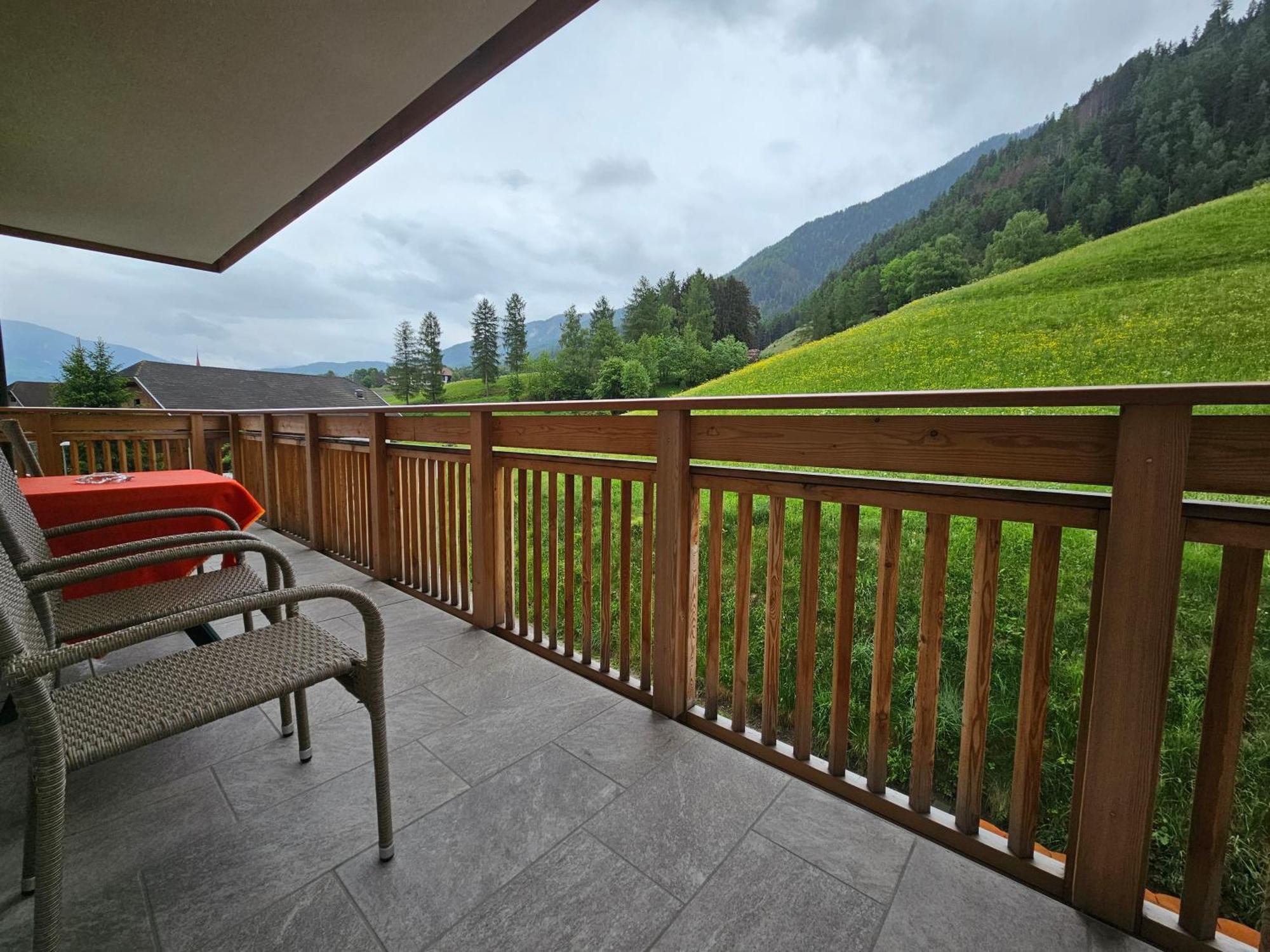 Apartment Pichlerhof San Lorenzo di Sebato Exterior photo